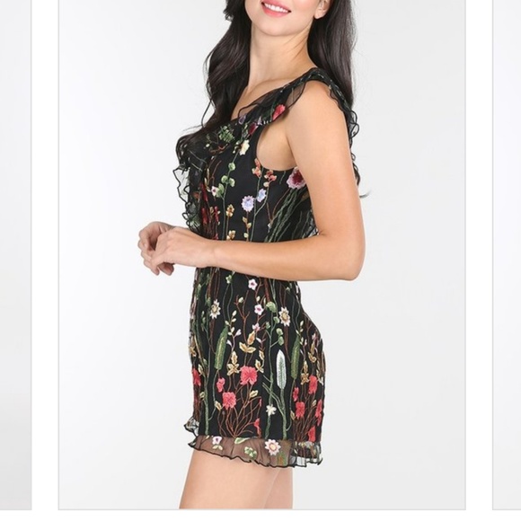 Nikibiki l Floral Embroidered Ruffle V-Neck Romper - Picture 4 of 4